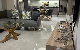 Menda Suite